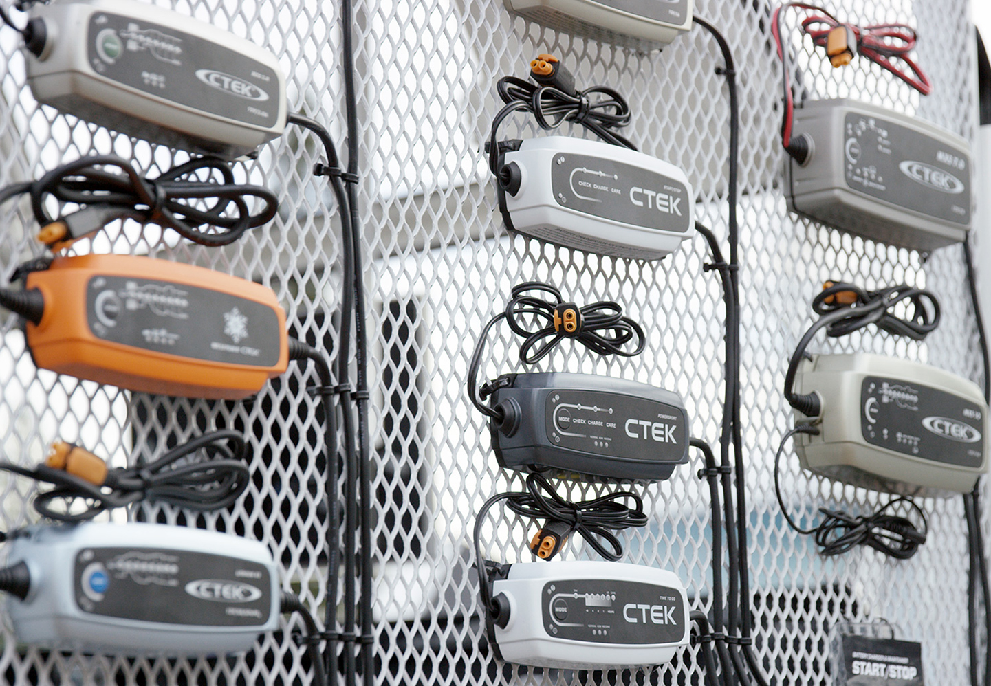 Battery Chargers Motorcycles | CTEK